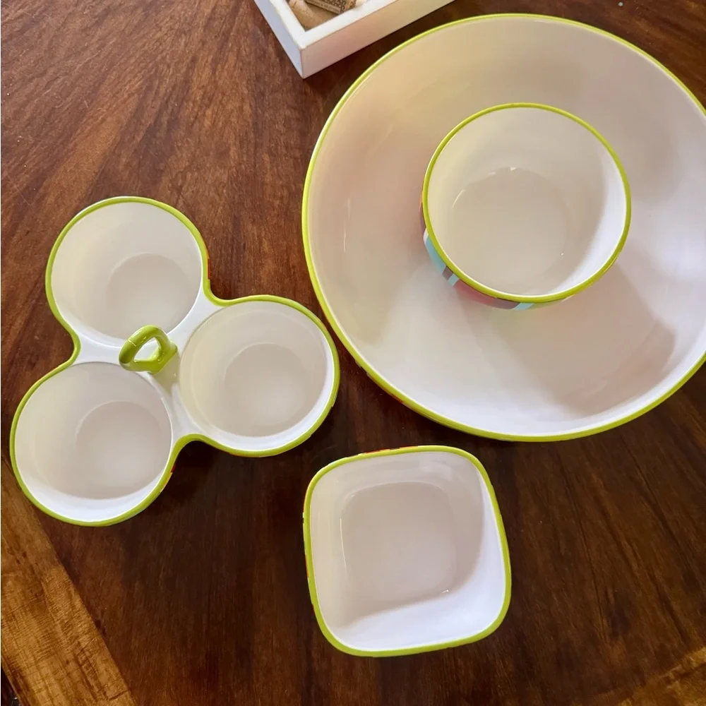 Colorful Striped Dinnerware Set